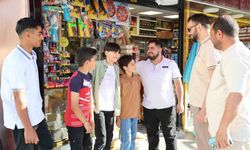 Elazığ'da suyun parasını boş kovaya bırakıp kameraya el sallayan çocuklar o anları anlattı