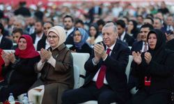 Emine Erdoğan: '15 Temmuz, tarihi bir dönüm noktasıdır'