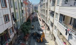 Esenyurt'ta yol yenileme çalışmaları aralıksız sürüyor
