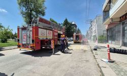 Eskişehir'de iş yeri yangını, dumandan etkilenen 6 kişi hastaneye kaldırıldı