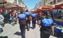Eskişehir'de polis vatandaşları hırsızlık ve dolandırıcılık olaylarına karşı bilgilendirdi