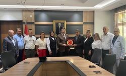 Eskişehirli muhtarlardan Kaymakam Ulu'ya vefalı veda