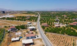 İki önemli yol aksında çalışmalar eş zamanlı sürüyor