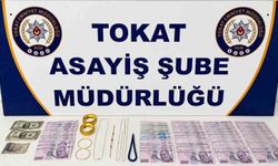 İstanbul'dan temin ettikleri sahte altınları Tokat'ta bozmak isterken yakalandılar
