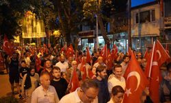 İznikliler meydana akın etti