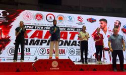 Kağıtspor'dan bir haftada 10 Türkiye şampiyonluğu