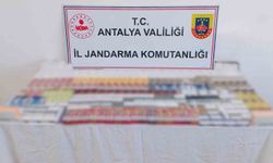 Kemer'de çok sayıda kaçak ürün ele geçirildi