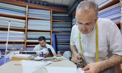 Konya'da üç kuşaktır desen desen gömlek dikiyorlar