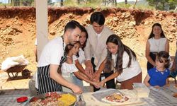 Köyceğiz'de 'Her Çocuğa Bir Dilim Mutluluk' projesi hayata geçirildi