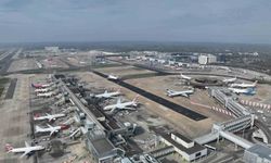 Londra'daki Gatwick Havalimanı'nda su kesintisi: Tuvaletler çalışmadı, restoranlar kapandı