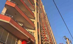 Mardin'de apartman dairesinde çıkan yangın söndürüldü