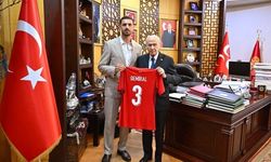 MHP Lideri Bahçeli, milli futbolcu Demiral'ı kabul etti