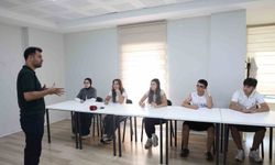 Osmangazi'den gençlerin geleceğine ücretsiz eğitim desteği