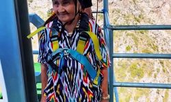 Özbekistan'da 80 yaşındaki kadın ekstrem hareketleriyle şaşırttı