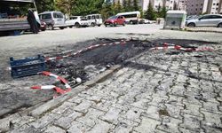 Pompalı tüfekle dehşet saçan şahıs sevgilisi olduğu iddia edilen kadının hem dükkanını hem aracını yaktı
