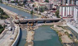 Samsun'da köprü tedbir amaçlı trafiğe kapatıldı
