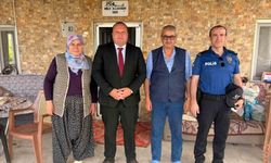 Sehit babasına anlamlı ziyaret