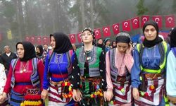 Sinlice Köyü 27. Göllüalan Şenlikleri sis ve yağmur altında düzenlendi