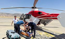 Şırnak'ta ambulans helikopter yaralı şahıs için havalandı