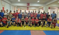 Sivaslı pehlivanlar şampiyonaya hazır