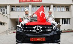 Sünnet çocukları valinin makam aracıyla şehir turu attı