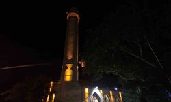 Tarihi Harput Mahallesi'nde gece güzelliği