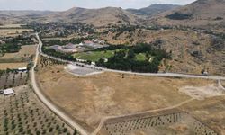 Turizm bölgesine kazandırılan Ceviz Kafe ilgi görüyor