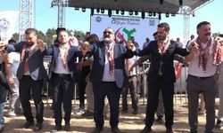 Türkiye'nin dört bir yanından gelen Giresunlular Bursa'da buluştu