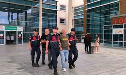 Ünlü yönetmen Ezel Akay ve kardeşi adliyeye sevk edildi