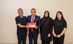 Vali Sözer, şehit Abdurrahman Hilal'in ailesini ziyaret etti