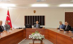 Vali Varol, kaymakamlarla koordinasyon toplantısında bir araya geldi