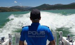 Van Gölü'nde kaçak avcılığa deniz polisinden geçit yok