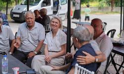Yetiştirme yurdunda kalan vatandaşlar yıllar sonra aynı sofrada buluştu