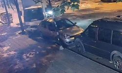 Zincirleme kazaya karıştı, olay yerini terk etti: O anlar kamerada