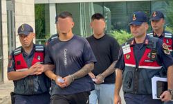14 bin liralık borç nedeniyle kaçırdıkları genci darbedip hastane yakınına terk eden 2 kişi tutuklandı