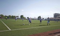 Ahlat'ta 40 yaş üstü şöhretler futbol turnuvası