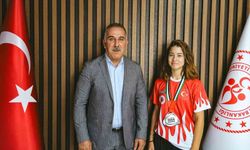 Aydınlı genç sporcu jujitsuda dünya 2'ncisi oldu