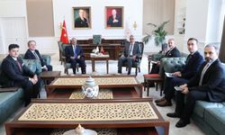 Bakan Memişoğlu, D-8 Genel Sekreteri Mahmood ile bir araya geldi