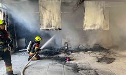 Balıkesir'de balkonda çıkan yangın tüm binayı yakıyordu