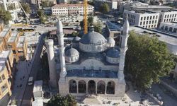 Başkan Taşkın ve Milletvekili Babacan Yeni Cami'deki çalışmaları inceledi