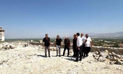 Başkan Ulutaş, Akçadağ'da mahallelerin ihtiyaçlarını yerinde inceledi