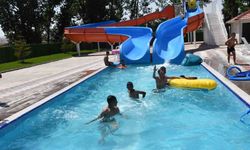 Beylikova'da aquapark ve yüzme havuzları yeniden hizmete açıldı