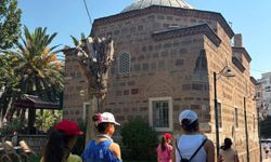 Bilecikli çocuklar Manisa'nın tarihi ve kültürel yerlerini gezdi
