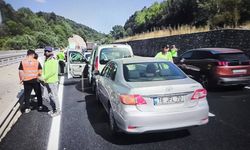 Bilecik'te 4 araç birbirine girdi: 1 yaralı