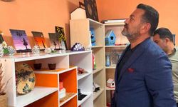 Bilecik'te özel ihtiyaçlı gençlerin el emeği eserleri beğeni topladı