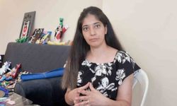 Bipolar hastası Bahtınur, atık malzemeleri depremzede öksüz ve yetim çocuklar için umuda dönüştürüyor