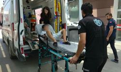 Bisiklet ile otomobil çarpıştı: 2 yaralı