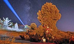 Bitlis'te Perseid meteor yağmuru gökyüzünü şenlendirdi