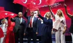 Büyükçekmece'de Zafer Bayramı coşkuyla kutlandı