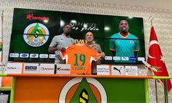 Corendon Alanyaspor, Ivan Cedric'i kadrosuna kattı